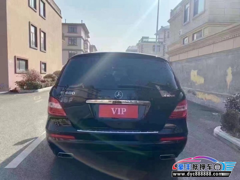 17年奔驰R轿车抵押车出售