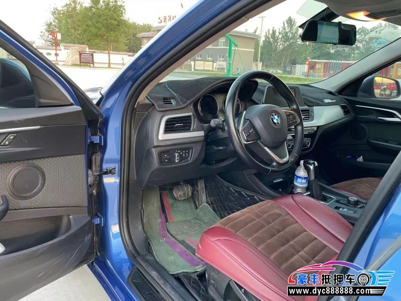 18年宝马1系轿车抵押车出售