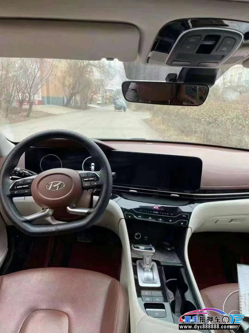 21年现代名图轿车抵押车出售