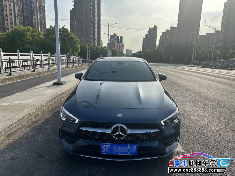 20年奔驰CLA轿车抵押车出售