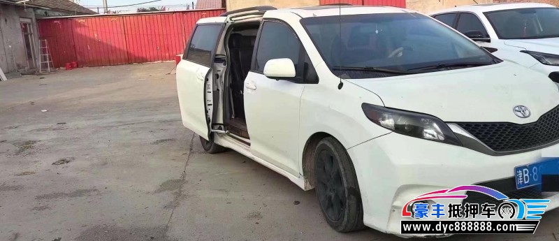 13年丰田塞纳MPV抵押车出售