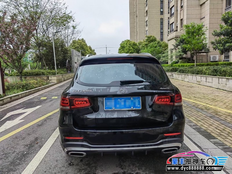21年奔驰GLC轿车抵押车出售