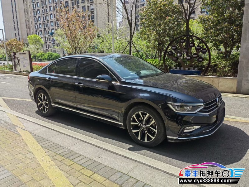 20年大众迈腾轿车抵押车出售