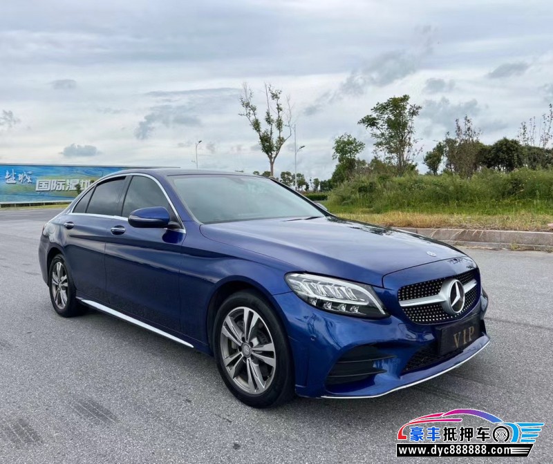 21年奔驰C轿车抵押车出售