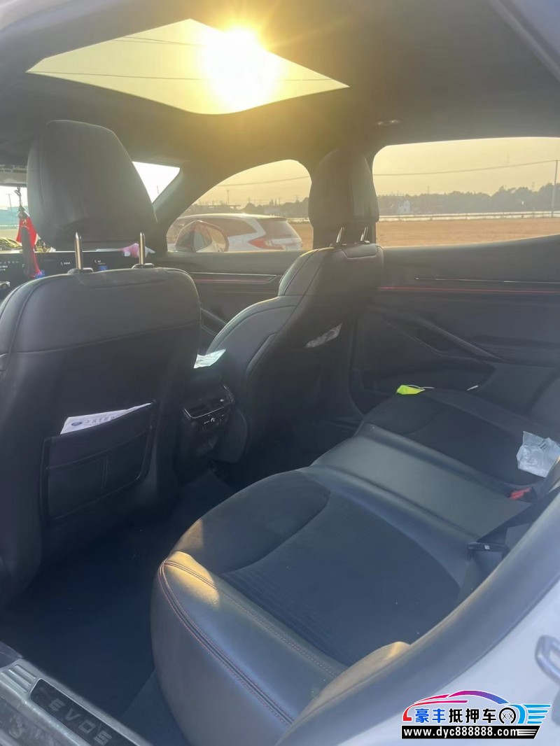 22年福特EVOS轿车抵押车出售