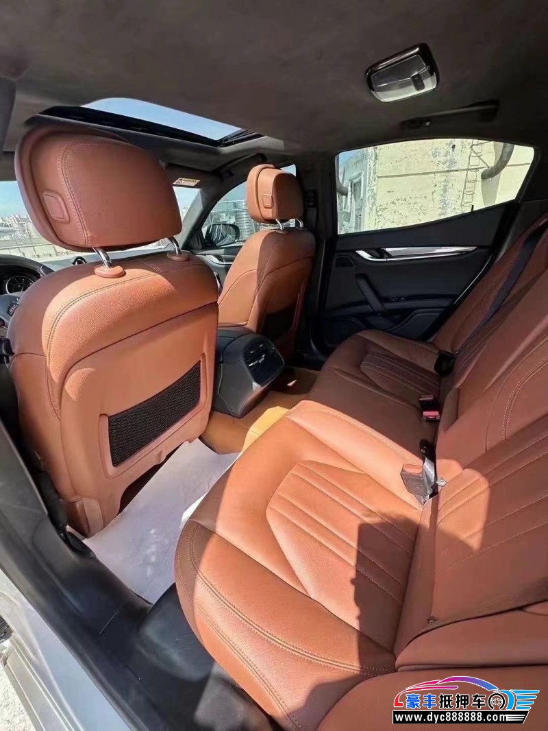 23年玛莎拉蒂Ghibli轿车抵押车出售