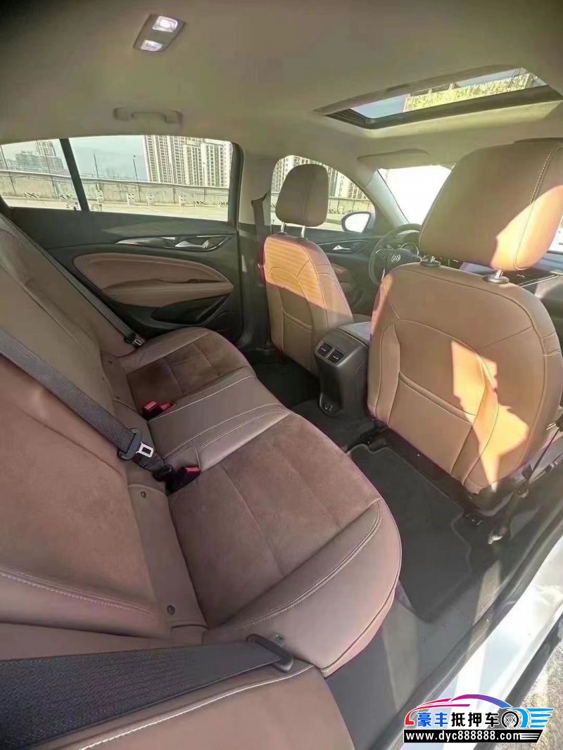 19年别克君威轿车抵押车出售