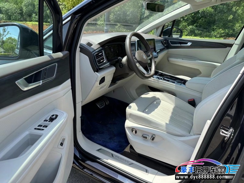 22年大众蔚然轿车抵押车出售