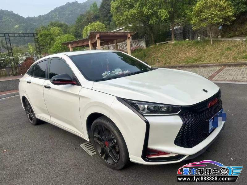 23年东风风神奕炫轿车抵押车出售