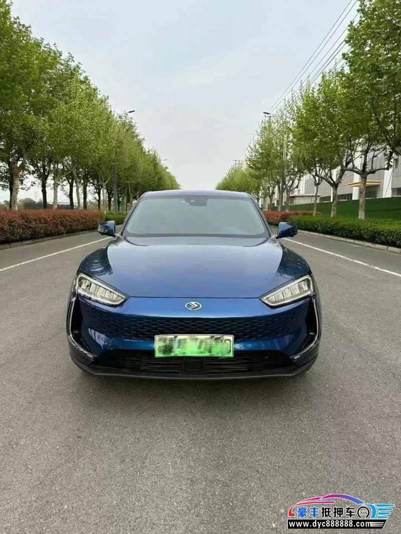 22年华为赛力斯SF5轿车抵押车出售