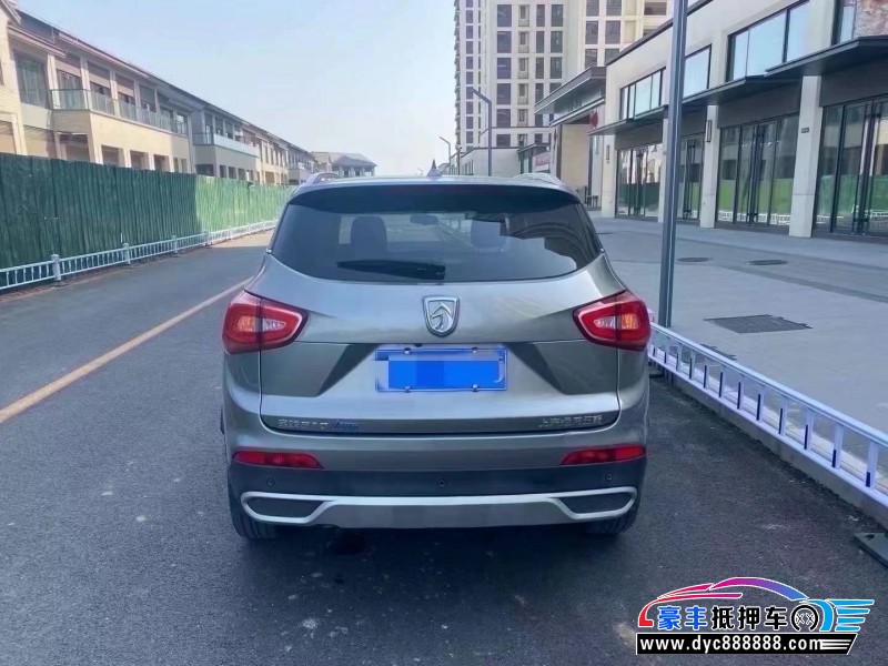 17年宝骏510轿车抵押车出售