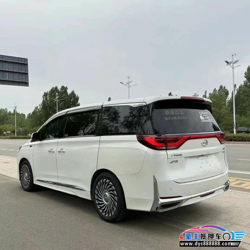 21年传祺M8轿车抵押车出售