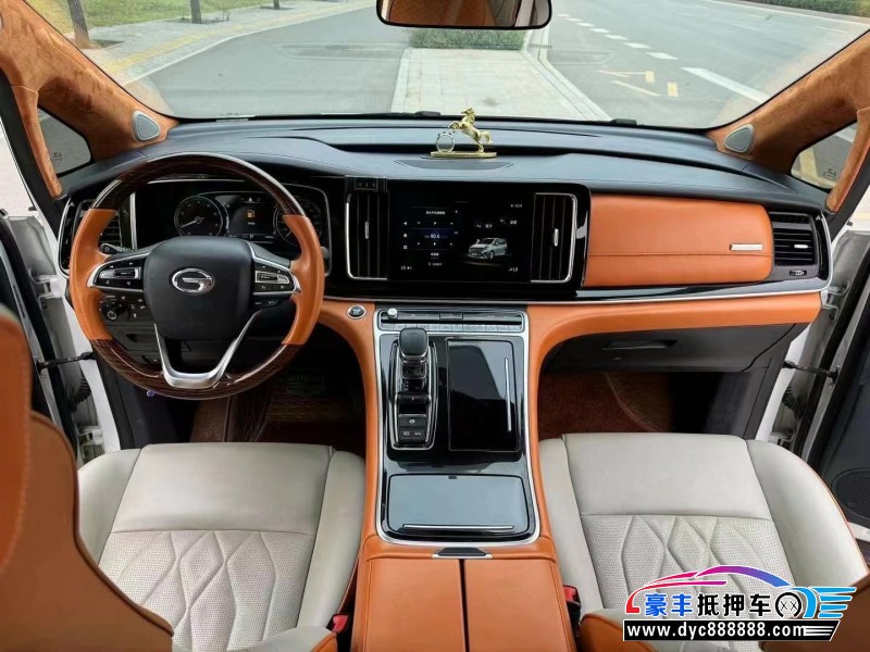 21年传祺M8轿车抵押车出售