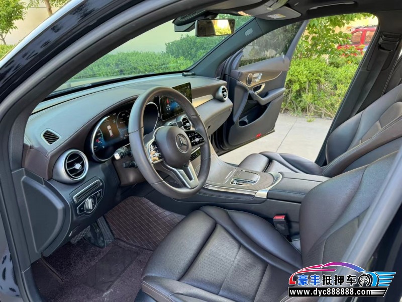 20年奔驰GLCSUV抵押车出售