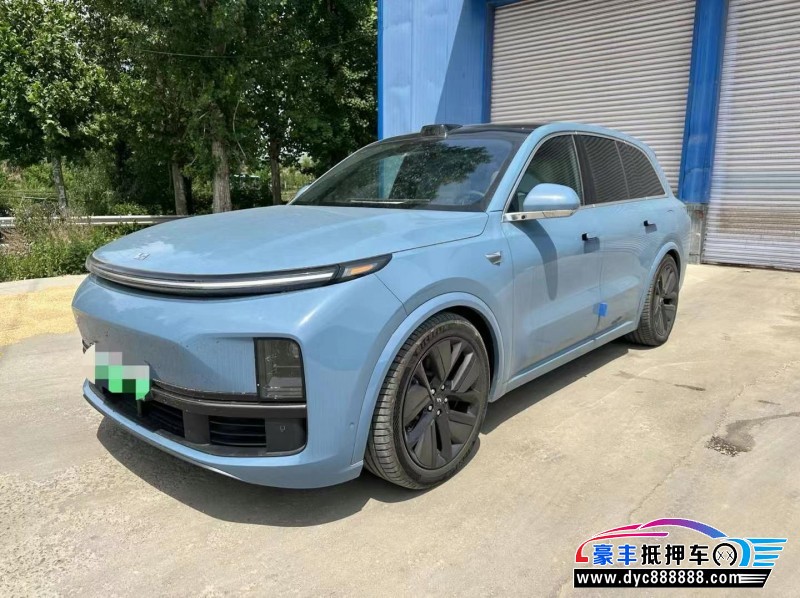 24年理想L8轿车抵押车出售