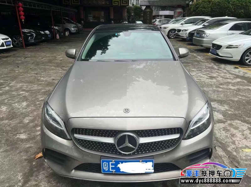 20年奔驰C轿车抵押车出售