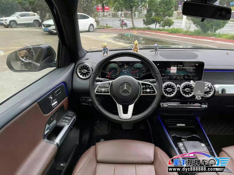 20年奔驰GLB轿车抵押车出售