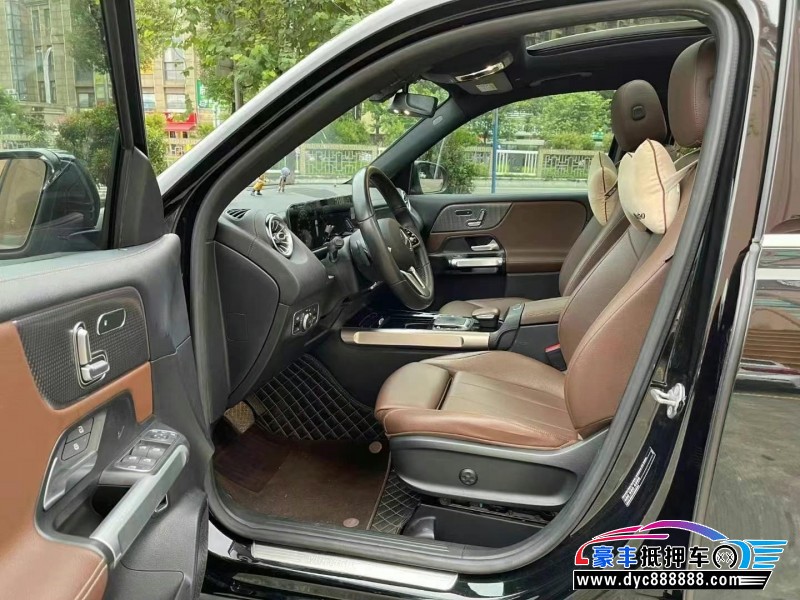 20年奔驰GLB轿车抵押车出售