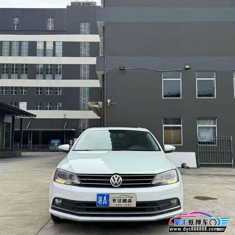 17年大众速腾轿车抵押车出售