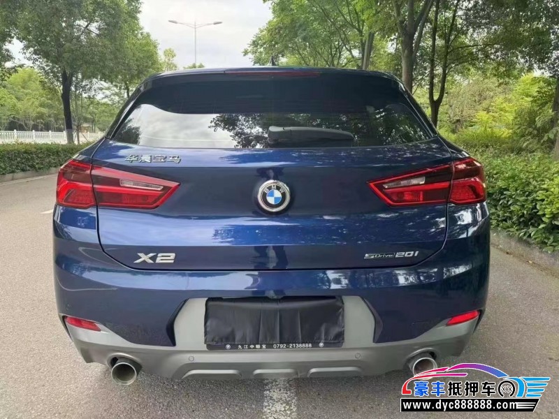 20年宝马X2轿车抵押车出售