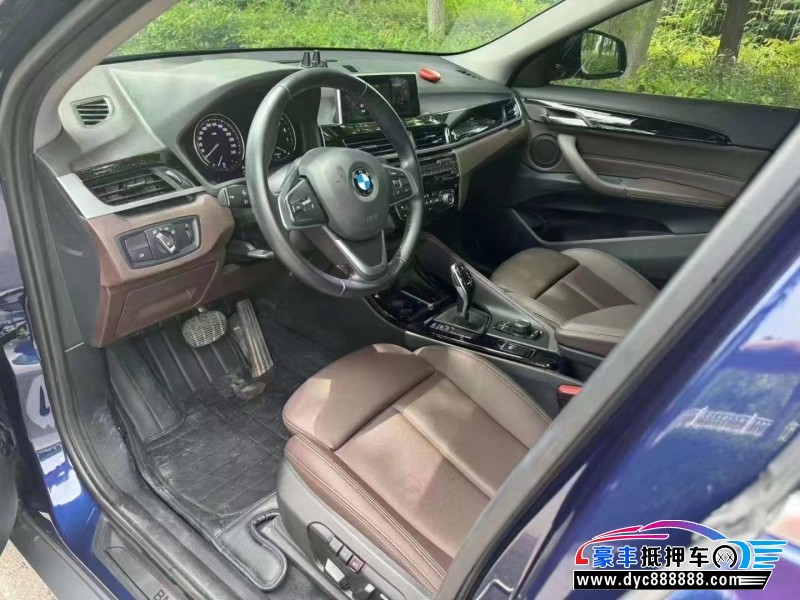 20年宝马X2轿车抵押车出售