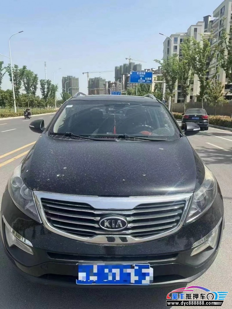 13年起亚智跑轿车抵押车出售