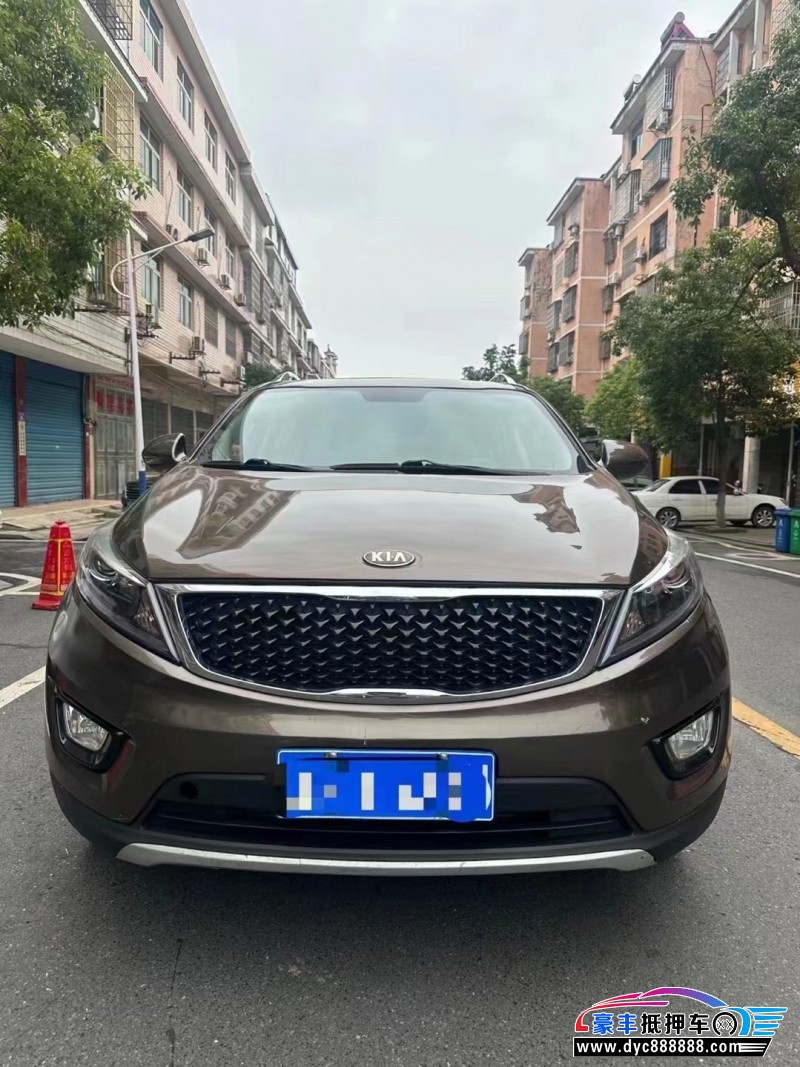 16年起亚智跑轿车抵押车出售