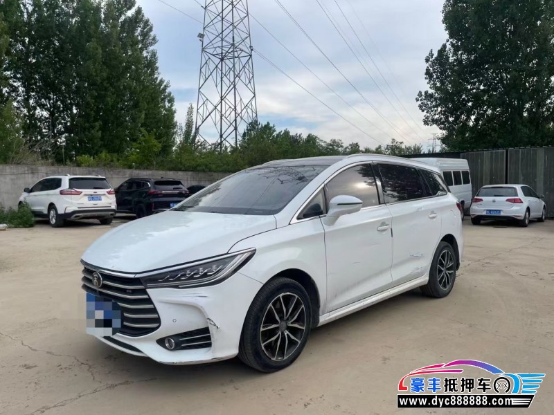 18年比亚迪宋轿车抵押车出售