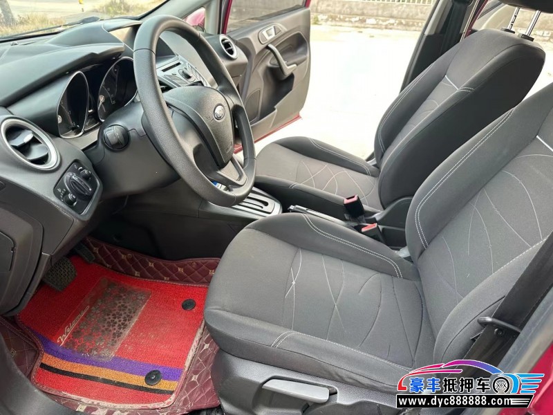 14年福特嘉年华轿车抵押车出售