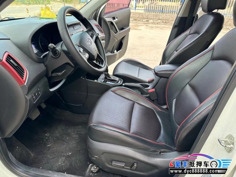 18年现代ix25轿车抵押车出售