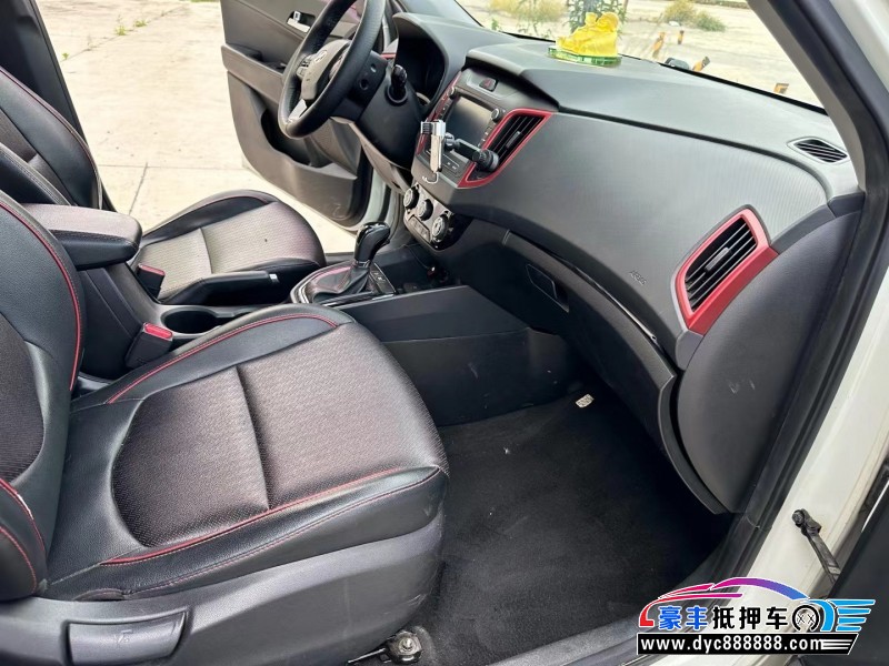 18年现代ix25轿车抵押车出售