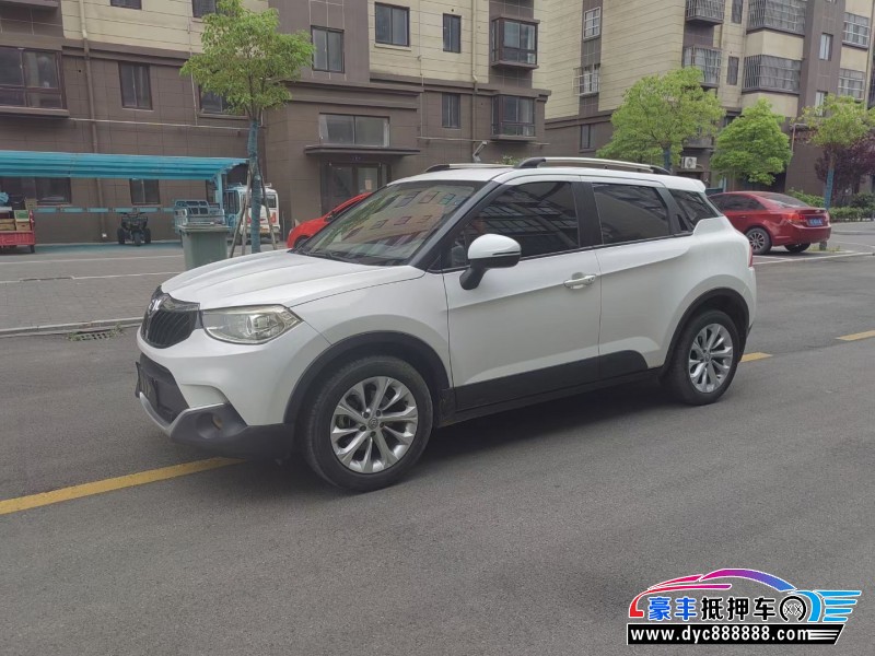 17年中华V3SUV抵押车出售