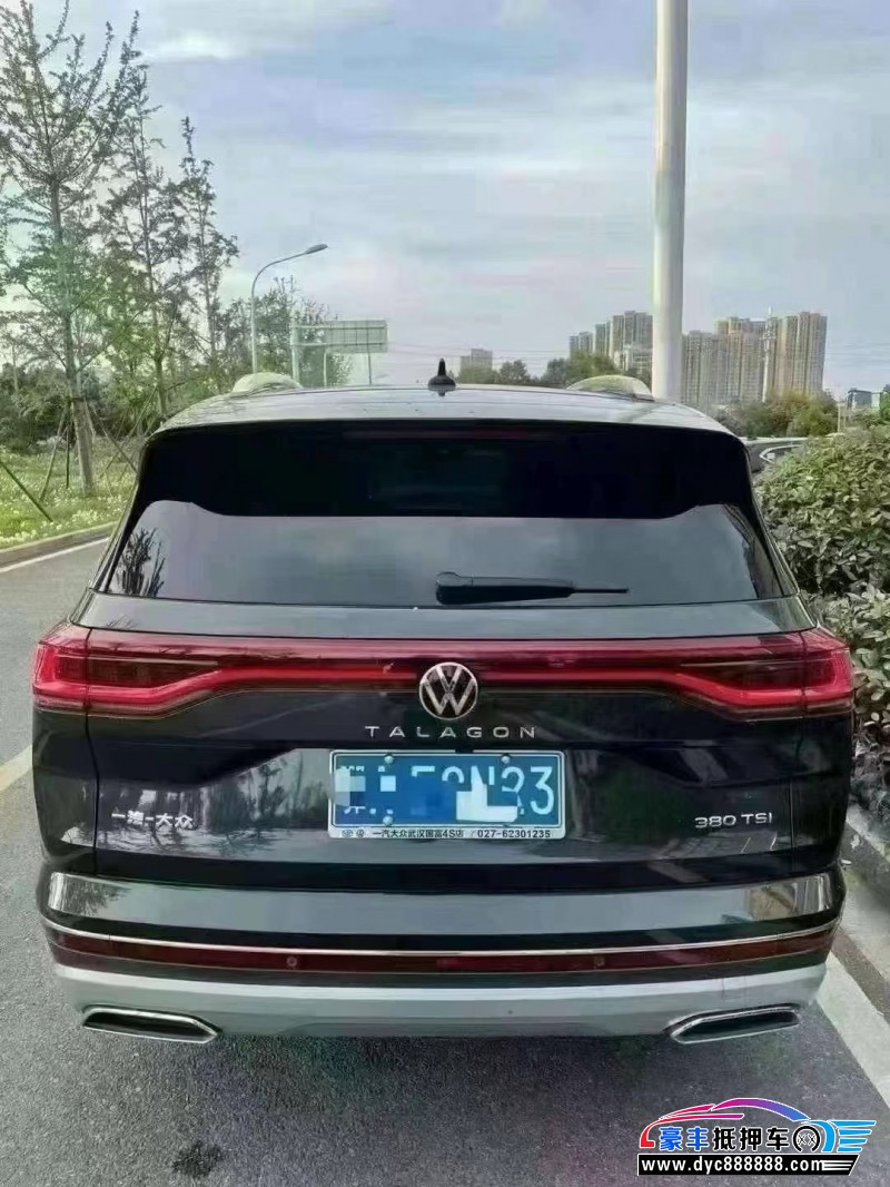 21年大众揽镜轿车抵押车出售