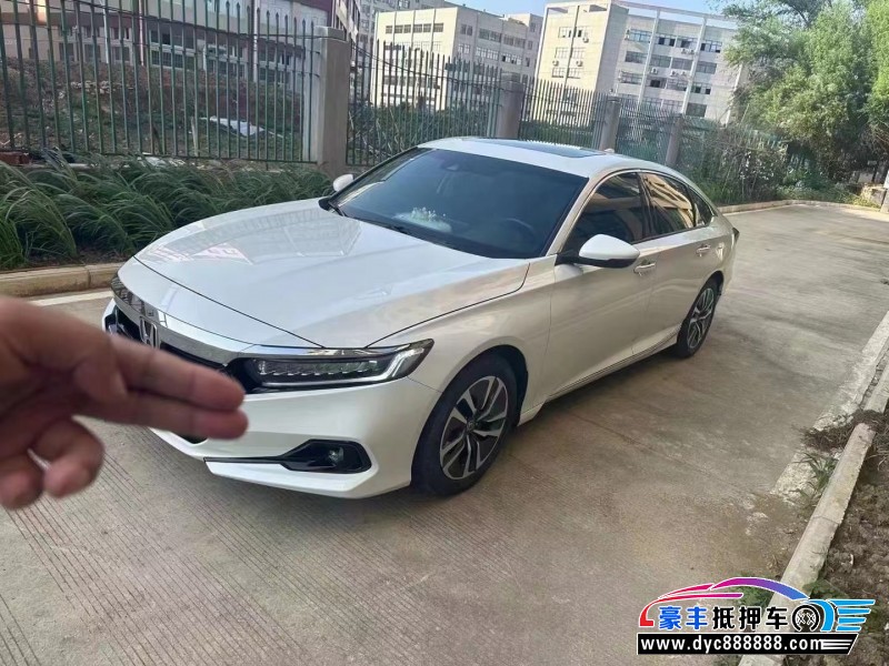 22年本田雅阁轿车抵押车出售