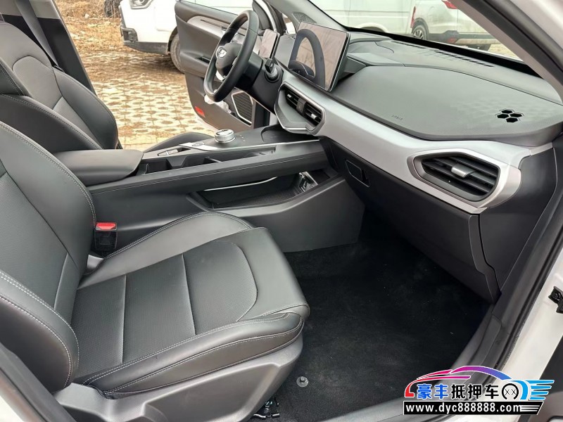 24年吉利几何轿车抵押车出售