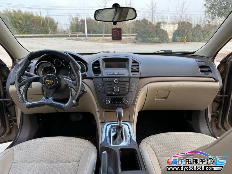 12年别克君威轿车抵押车出售