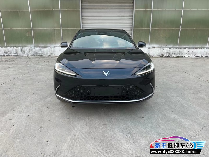 23年极狐阿尔法S轿车抵押车出售