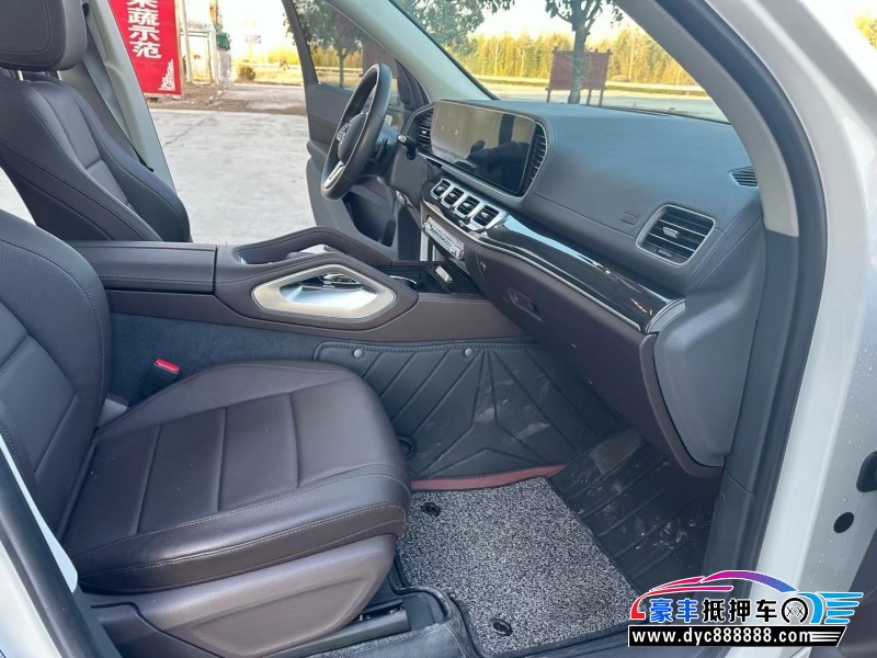 19年奔驰GLE轿车抵押车出售