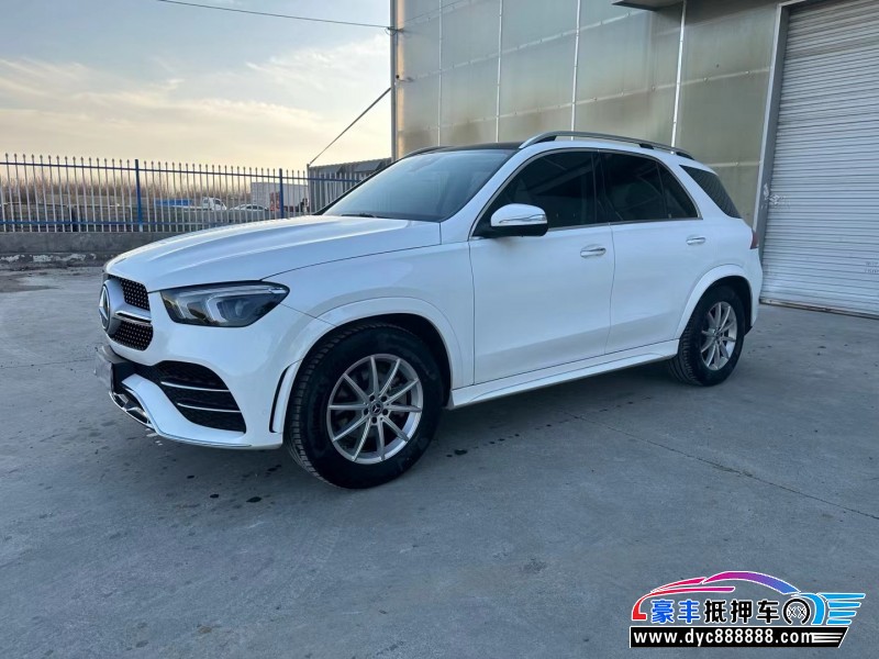 19年奔驰GLE轿车抵押车出售