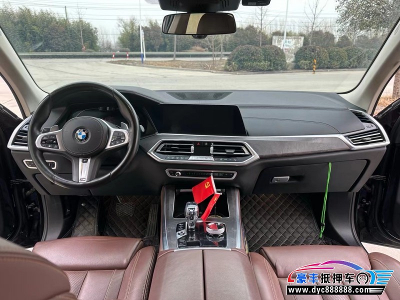 19年宝马X5轿车抵押车出售