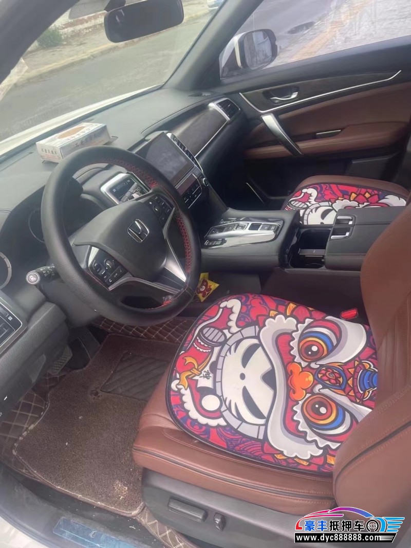 18年本田UR-V轿车抵押车出售