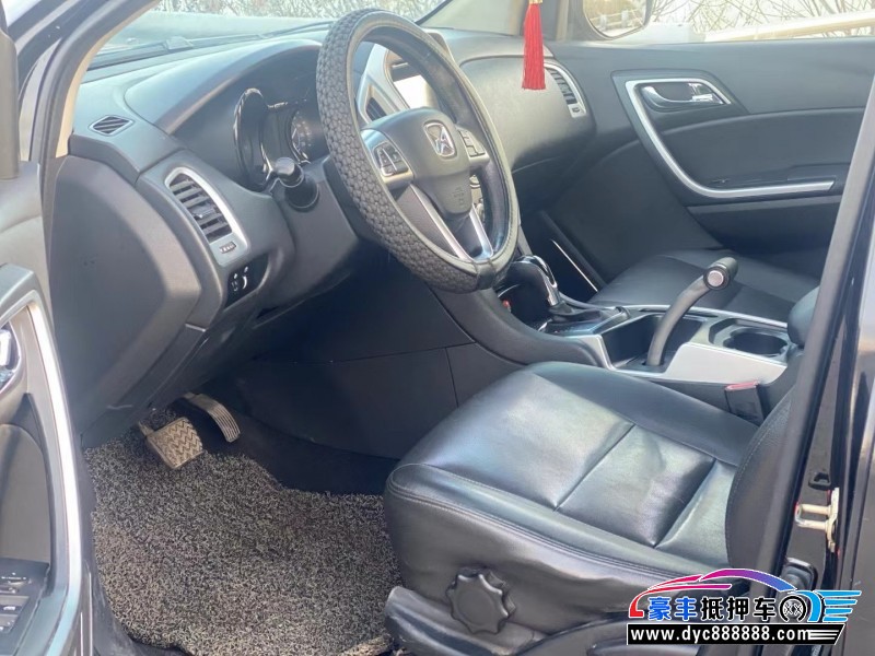 13年江铃驭胜s350轿车抵押车出售