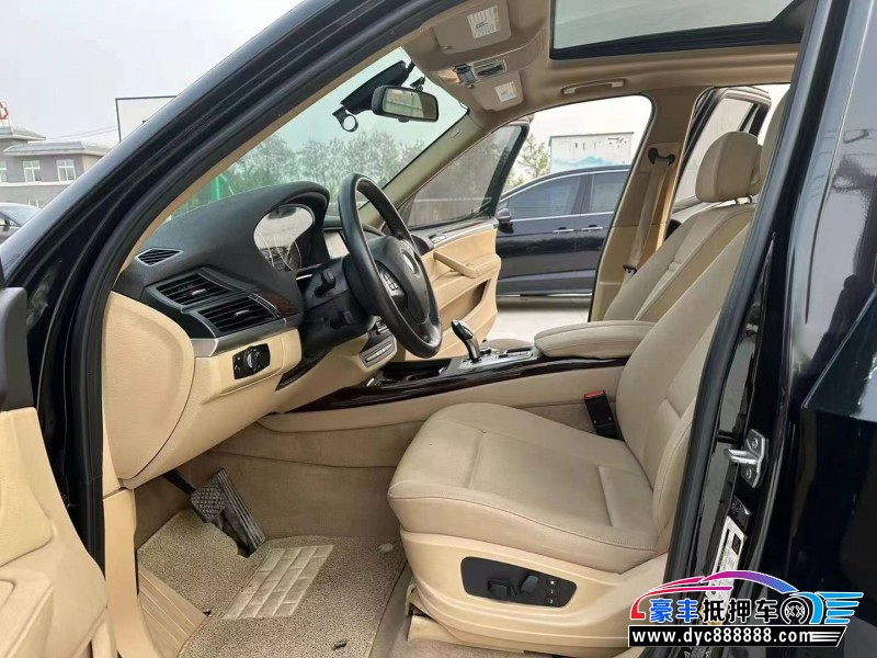 13年宝马X5SUV抵押车出售