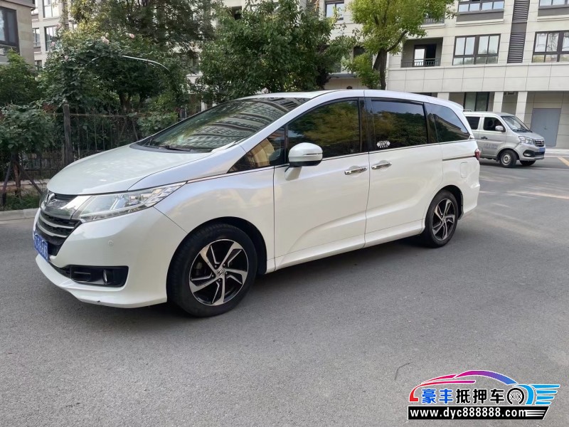 15年本田奥德赛轿车抵押车出售