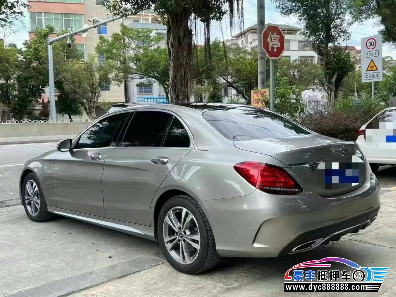 21年奔驰C轿车抵押车出售