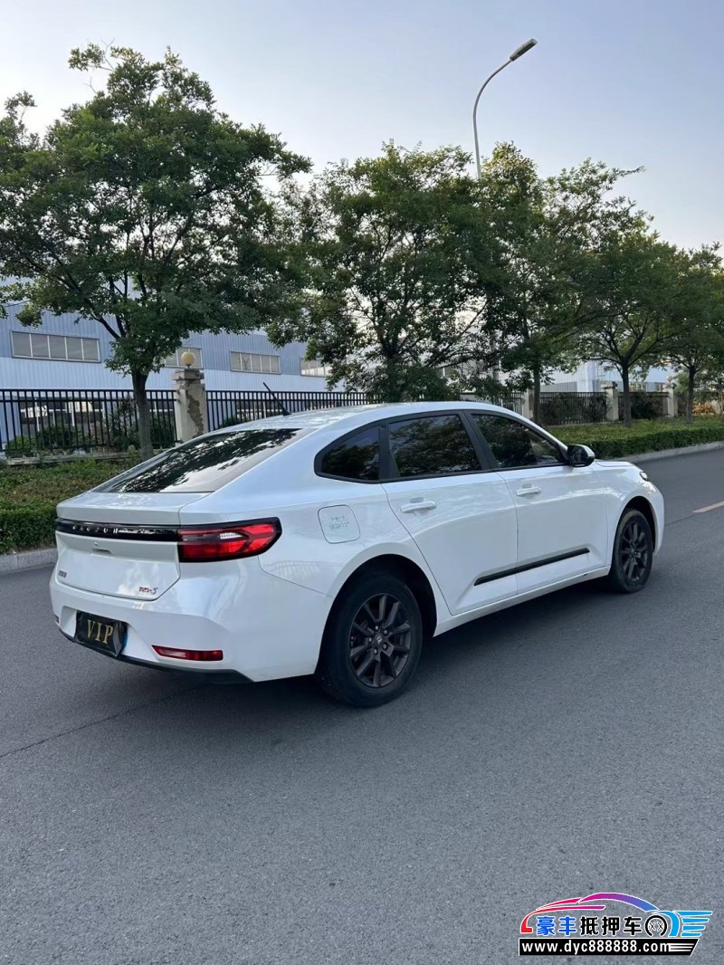 22年宝骏RC5轿车抵押车出售