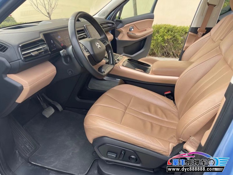 19年蔚来ES8轿车抵押车出售