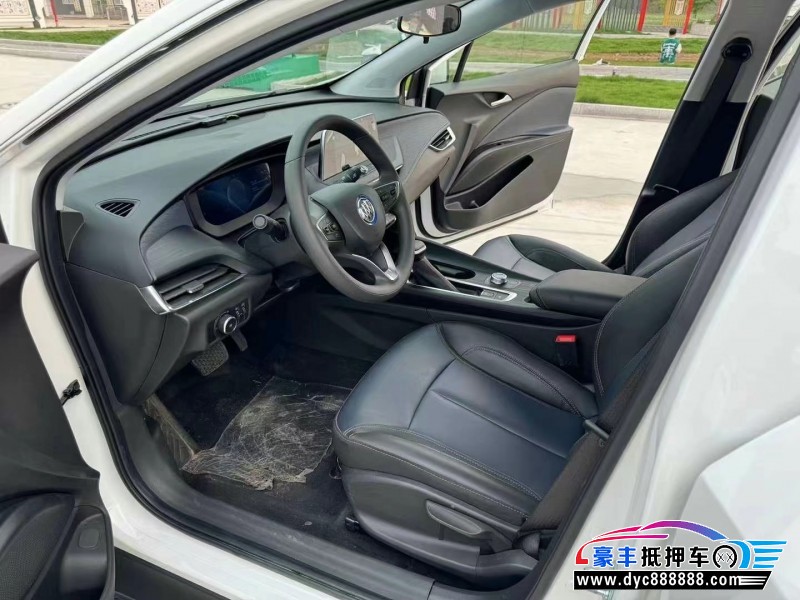 23年别克微蓝轿车抵押车出售