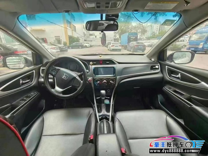 16年本田凌派轿车抵押车出售