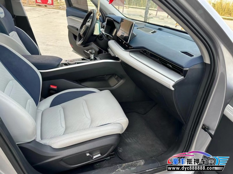 22年吉利星瑞轿车抵押车出售